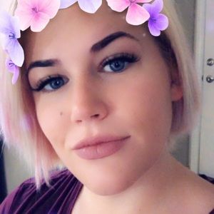 Meet your Posher, Chelsey